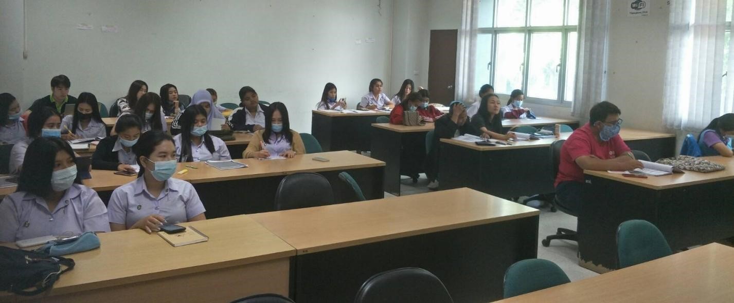 กิจกรรมพัฒนาภาษาเพื่อเตรียมสอบ TOEIC(On site) กิจกรรมพัฒนาภาษาเพื่อเตรียมสอบ TOEIC(On site)