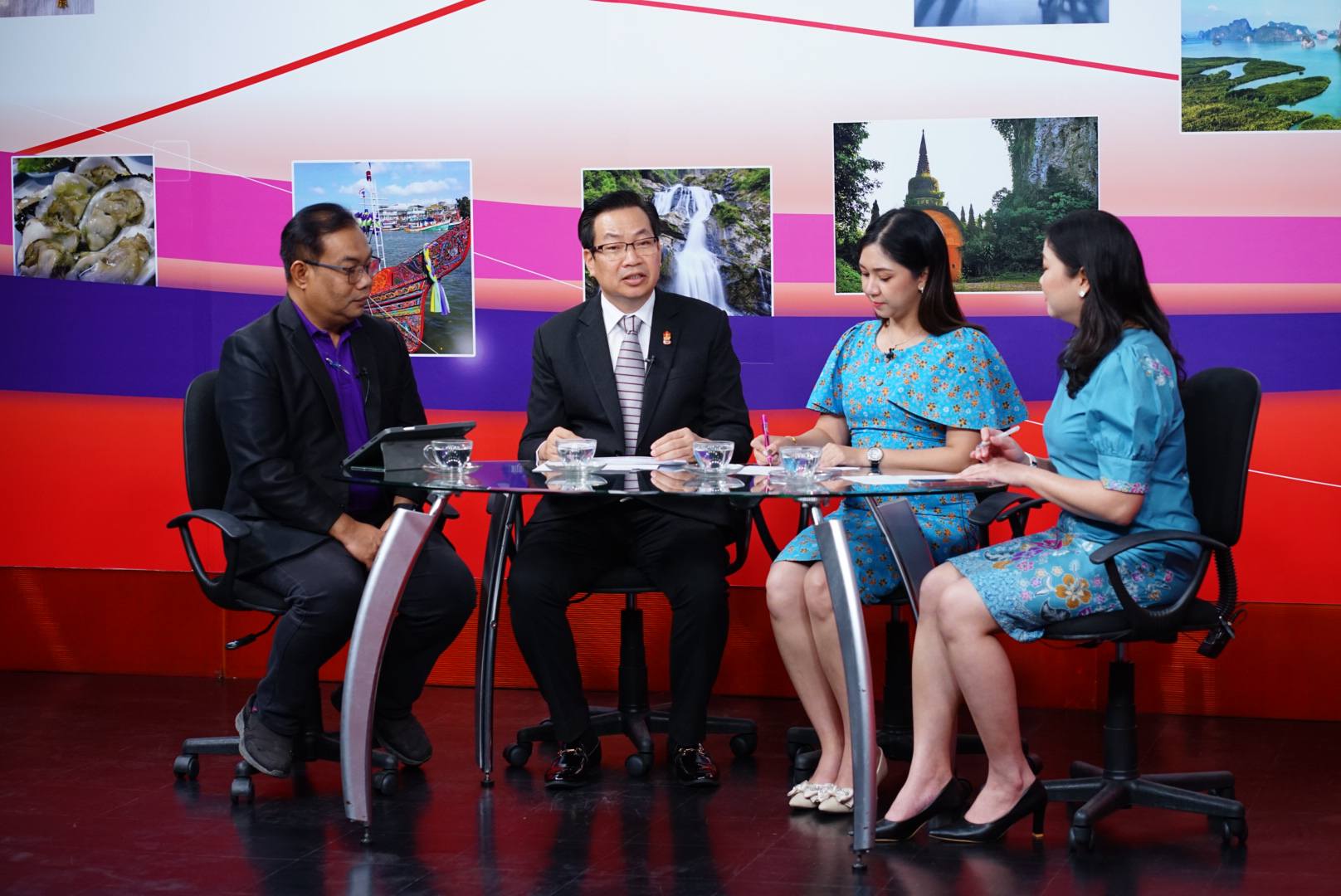 ศูนย์ประสานงานอพ.สธ.-มรส. ร่วมบันทึกรายการ NBT 11 ประชาสัมพันธ์ภารกิจ อพ.สธ. เนื่องในวันคล้าย           วันพระราชสมภพ