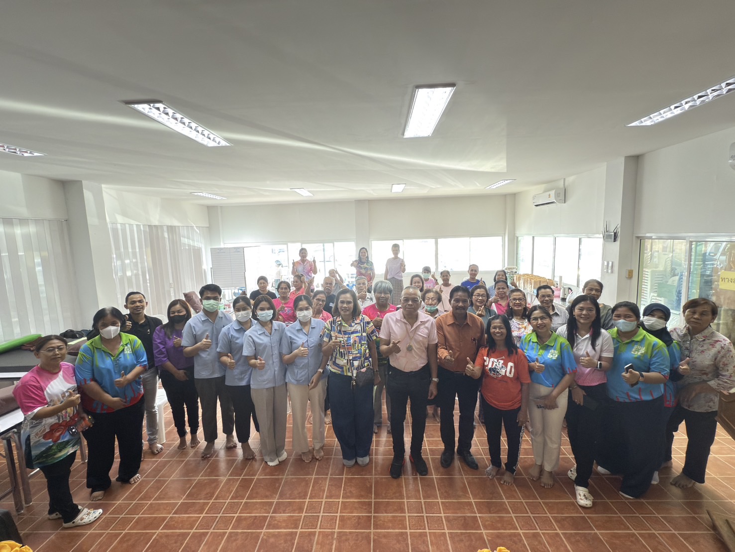 ศูนย์ประสานงาน อพ.สธ.-มรส. ร่วมกับคณะวิทยาศาสตร์ฯ ส่งเสริมสุขภาพเกษตรกร “ตำบลขุนทะเล”จัดอบรม เชิงปฏิบัติการการออกกำลังกาย และยืดกล้ามเนื้อฯ ศูนย์ประสานงาน อพ.สธ.-มรส. ร่วมกับคณะวิทยาศาสตร์ฯ ส่งเสริมสุขภาพเกษตรกร “ตำบลขุนทะเล”จัดอบรม เชิงปฏิบัติการการออกกำลังกาย และยืดกล้ามเนื้อฯ