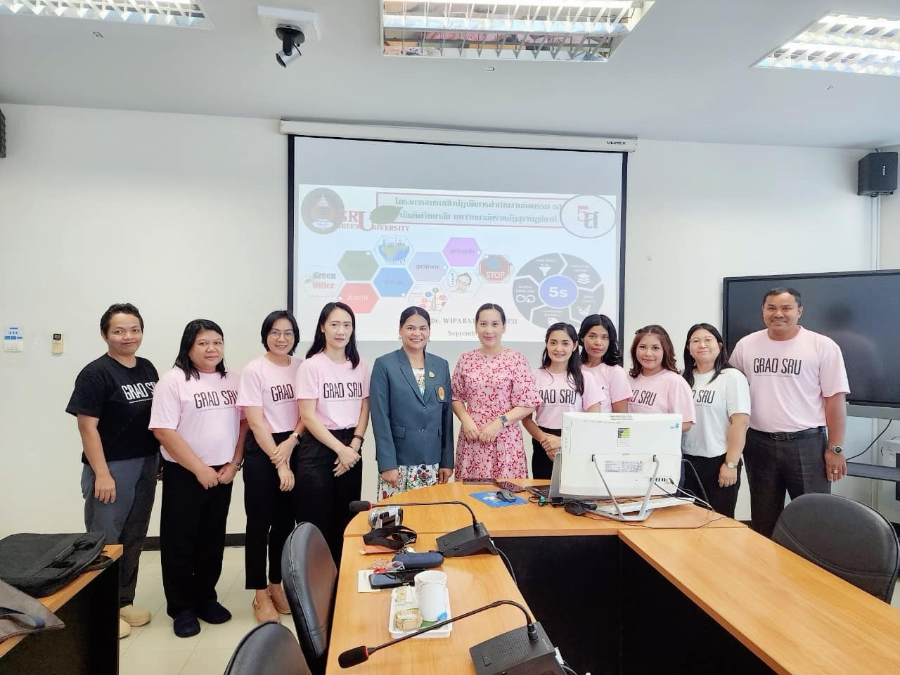 บัณฑิตวิทยาลัย มหาวิทยาลัยราชภัฏสุราษฎร์ธานี เดินหน้าสร้างสำนักงานสีเขียว ขับเคลื่อน SDG 12 สู่การบริโภคและการผลิตที่ยั่งยืน