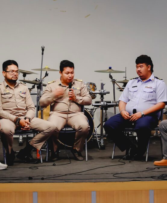 สาขาวิชาดนตรีสากล คณะมนุษยศาสตร์และสังคมศาสตร์ มหาวิทยาลัยราชภัฏสุราษฎร์ธานี จัดโครงการ พัฒนาศักยภาพนักศึกษา เสวนาการเตรียมความพร้อมเข้าสู่เส้นทางดนตรีอย่างมืออาชีพ