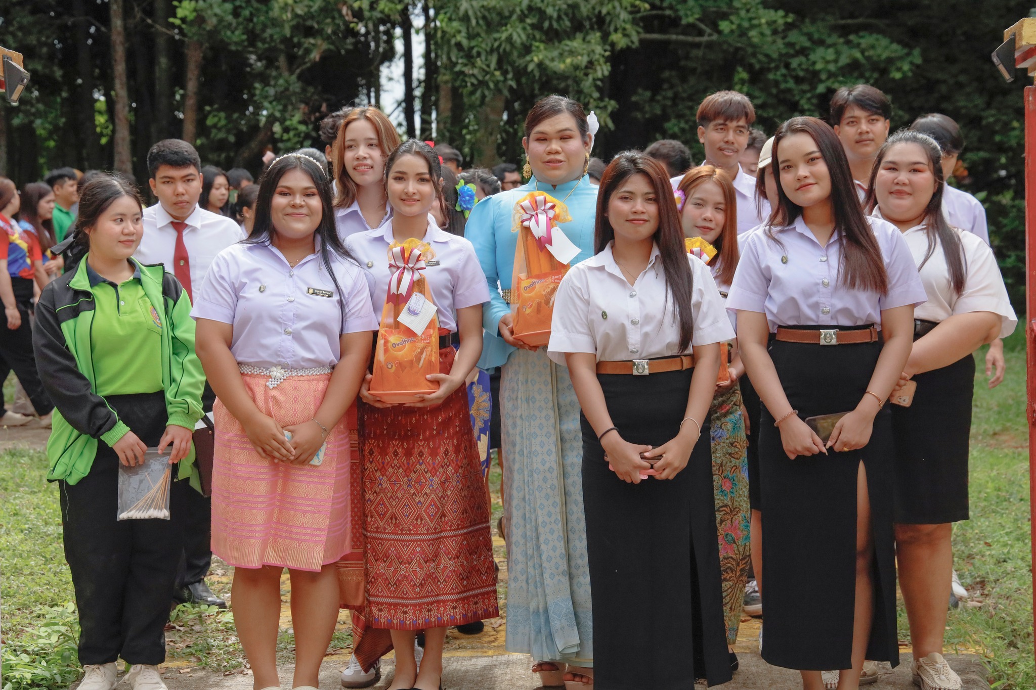 คณะมนุษยศาสตร์และสังคมศาสตร์ มหาวิทยาลัยราชภัฏสุราษฎร์ธานี โดยฝ่ายพัฒนานักศึกษาและศิลปวัฒนธรรม จัดโครงการ “วันสำคัญทางศาสนาและประเพณีไทย” วันสำคัญทางศาสนาเนื่องในวันอาสาฬหบูชาและวันเข้าพรรษา  