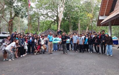 สาขาวิชาจิตรกรรม คณะมนุษยศาสตร์และสังคมศาสตร์ มหาวิทยาลัยราชภัฏสุราษฎร์ธานี ได้จัดโครงการพัฒนาศักยภาพนักศึกษาคณะมนุษยศาสตร์และสังคมศาสตร์ กิจกรรมที่ 22 ค่ายพัฒนาทักษะทางศิลปกรรม