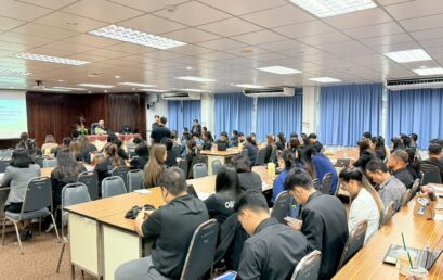 ศูนย์ประสานงาน อพ.สธ.-มรภ.สุราษฎร์ธานี เสริมศักยภาพครู จัดอบรมปฏิบัติการหลักสูตร การดำเนินงานสวนพฤกษศาสตร์โรงเรียน แก่สถานศึกษาในสังกัด สพฐ.