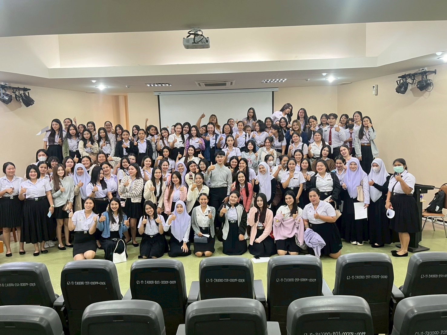 โครงการฝึกประสบการณ์วิชาชีพเพื่อเตรียมความพร้อมให้ก่อนเข้าสู่การฝึกประสบการณ์วิชาชีพ ทั้งด้านความรู้ ทักษะ และทัศนคติที่จำเป็นต่อการทำงานจริงในสถานประกอบการ