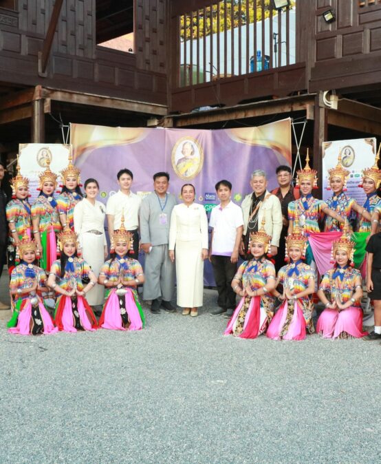 สำนักศิลปะและวัฒนธรรม มรส. ร่วมเผยแพร่ศิลปวัฒนธรรมภาคใต้ระดับชาติ ในงานมหกรรมดนตรีไทย–นาฏศิลป์ไทย จังหวัดลำพูน