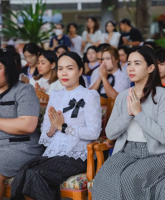 กิจกรรมทำบุญตักบาตรต้อนรับพุทธศักราช 2569 “สานใจ สานสายใย มนุษย์–สังคม”