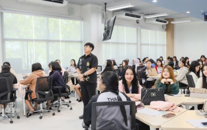   “มนส.” มหาวิทยาลัยราชภัฏสุราษฎร์ธานี จัดโครงการพัฒนาสมรรถนะนักศึกษาสาขาวิชาภาษาไทย  ในหัวข้อ “แนวทางและทิศทางเพื่อการศึกษาSDG 4 การศึกษาที่เท่าเทียม (Quality education)