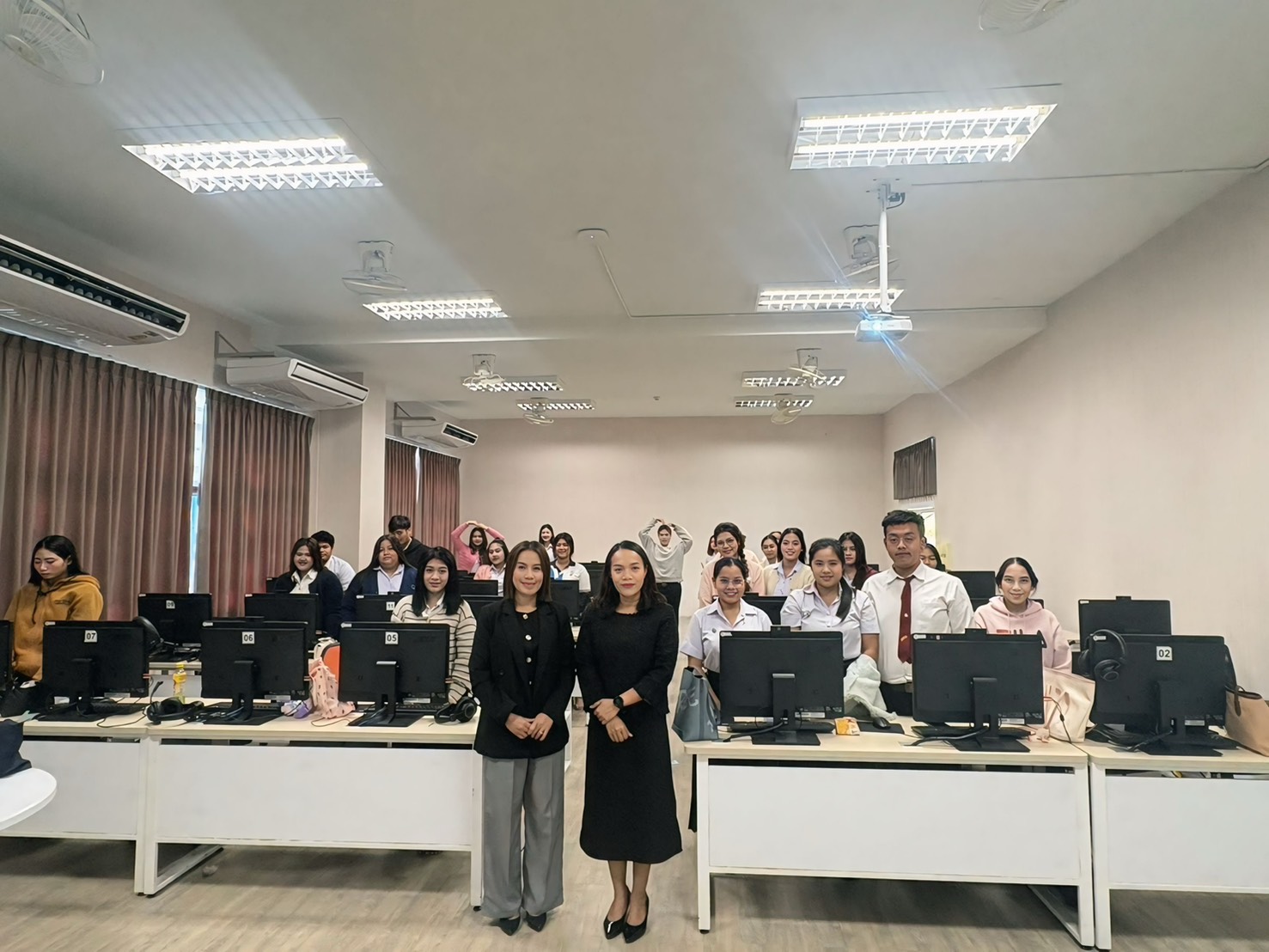 สาขาวิชาสารสนเทศศาสตร์และบรรณารักษศาสตร์ “มนส.”อบรมเชิงปฏิบัติการในหัวข้อ “การจัดการสารสนเทศดิจิทัลด้วยแพลตฟอร์มปัญญาประดิษฐ์ (AI) สาขาวิชาสารสนเทศศาสตร์และบรรณารักษศาสตร์ “มนส.”อบรมเชิงปฏิบัติการในหัวข้อ “การจัดการสารสนเทศดิจิทัลด้วยแพลตฟอร์มปัญญาประดิษฐ์ (AI)