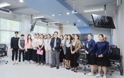 สาขาวิชาภาษาไทย คณะมนุษยศาสตร์และสังคมศาสตร์ มหาวิทยาลัยราชภัฏสุราษฎร์ธานี จัดโครงการพัฒนาศักยภาพนักศึกษา อบรมเชิงวิชาการเรื่อง “ภาษากับอำนาจ: บทบาทของวาทกรรมต่อสังคม”