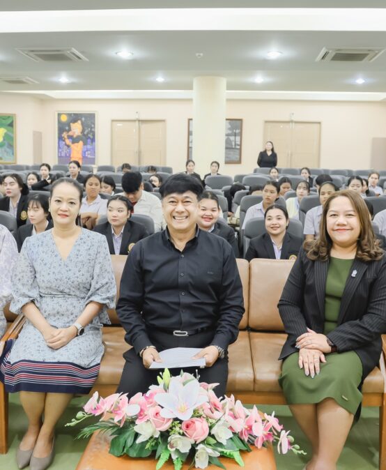 สาขาวิชาสารสนเทศศาสตร์และบรรณารักษศาสตร์ คณะมนุษยศาสตร์และสังคมศาสตร์ มหาวิทยาลัยราชภัฏสุราษฎร์ธานี จัดกิจกรรมนำเสนอผลงานโครงงานของนักศึกษาชั้นปีที่ 4