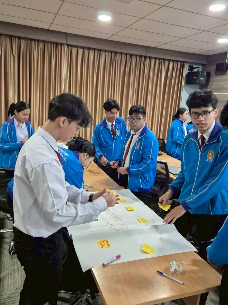 กิจกรรมอบรมวิจัยในชั้นเรียนภาษาอังกฤษ เสริมนักศึกษาครูสู่นวัตกรรมการสอนอย่างยั่งยืน