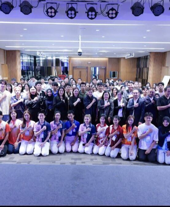 คณะมนุษยศาสตร์และสังคมศาสตร์ มหาวิทยาลัยราชภัฏสุราษฎร์ธานี ส่งเสริมบทบาทของเยาวชนรุ่นใหม่ในการมีส่วนร่วมขับเคลื่อนสังคมที่โปร่งใสและเข้มแข็ง