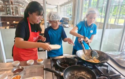 Cooking Class ถ่ายทอดเสน่ห์อาหารไทยแก่นักเรียนนานาชาติ