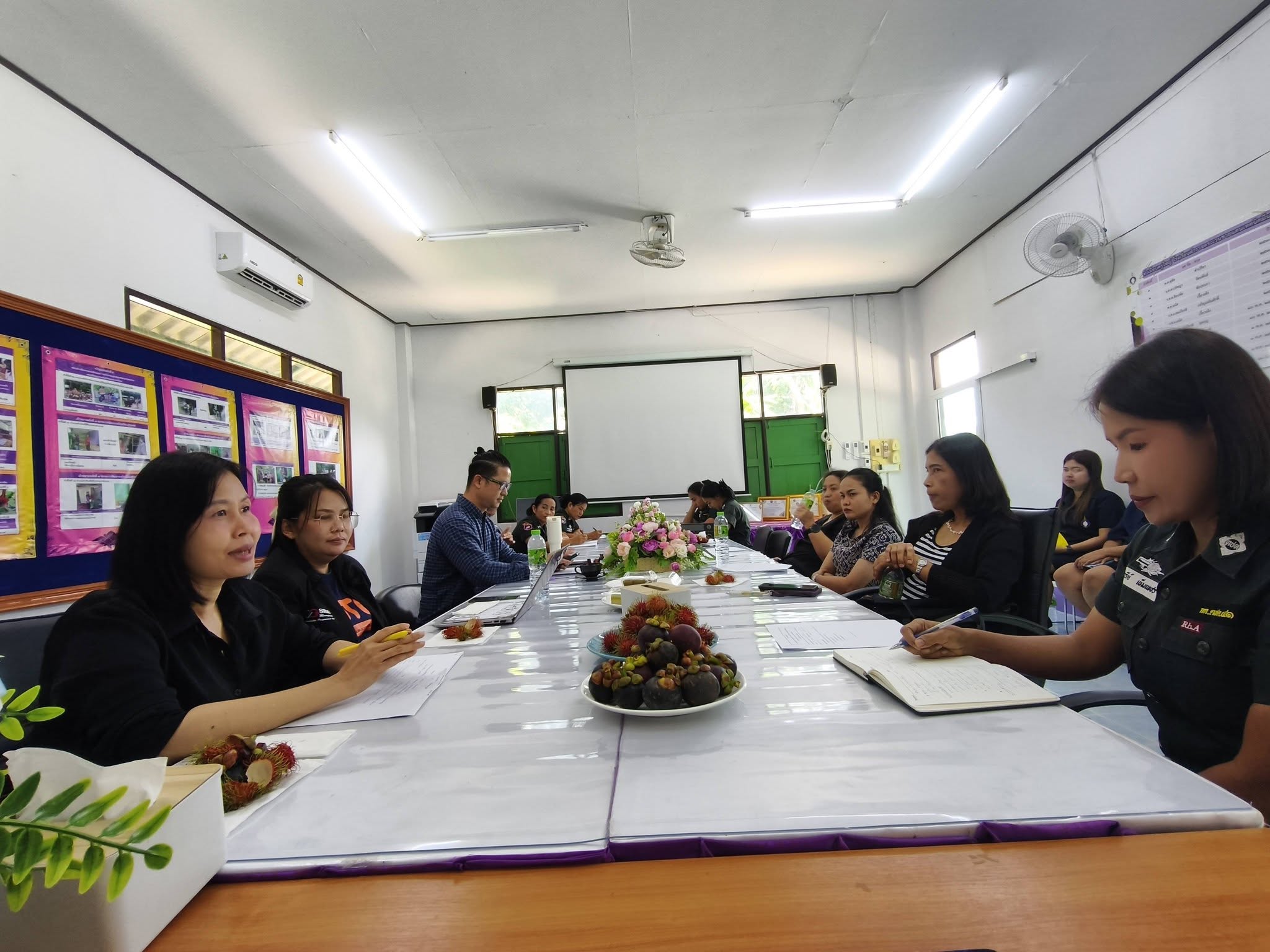 ศูนย์ประสานงาน อพ.สธ.-มรส. ลงพื้นที่ติดตามผลการดำเนินงานโรงเรียน ตชด.เทคนิคมีนบุรีอนุสรณ์ 1 หนุนยกระดับคุณภาพการศึกษาตามโครงการพระราชดำริ ศูนย์ประสานงาน อพ.สธ.-มรส. ลงพื้นที่ติดตามผลการดำเนินงานโรงเรียน ตชด.เทคนิคมีนบุรีอนุสรณ์ 1 หนุนยกระดับคุณภาพการศึกษาตามโครงการพระราชดำริ