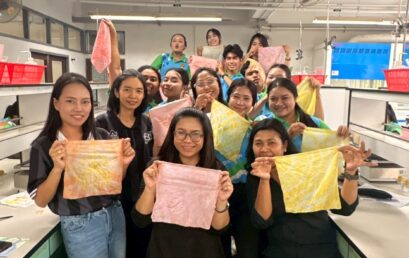 สาขาวิชาเอกวิทยาศาสตร์ทั่วไป คณะครุศาสตร์ เปิดเวิร์กช็อปผ้ายกภาคใต้ผสานวิทยาศาสตร์สีย้อมธรรมชาติ บูรณาการ STEAM-BCG สู่การเรียนรู้ยั่งยืน