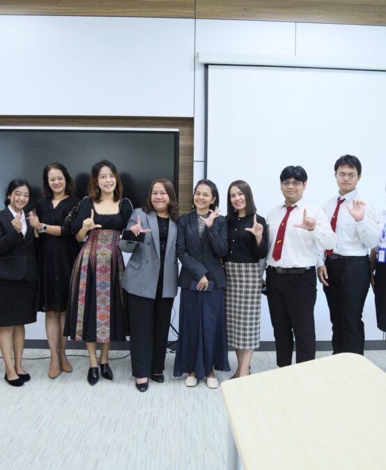 คณะมนุษยศาสตร์และสังคมศาสตร์ มหาวิทยาลัยราชภัฏสุราษฎร์ธานี ดำเนินการ ตรวจประเมินคุณภาพการศึกษาภายในระดับหลักสูตร