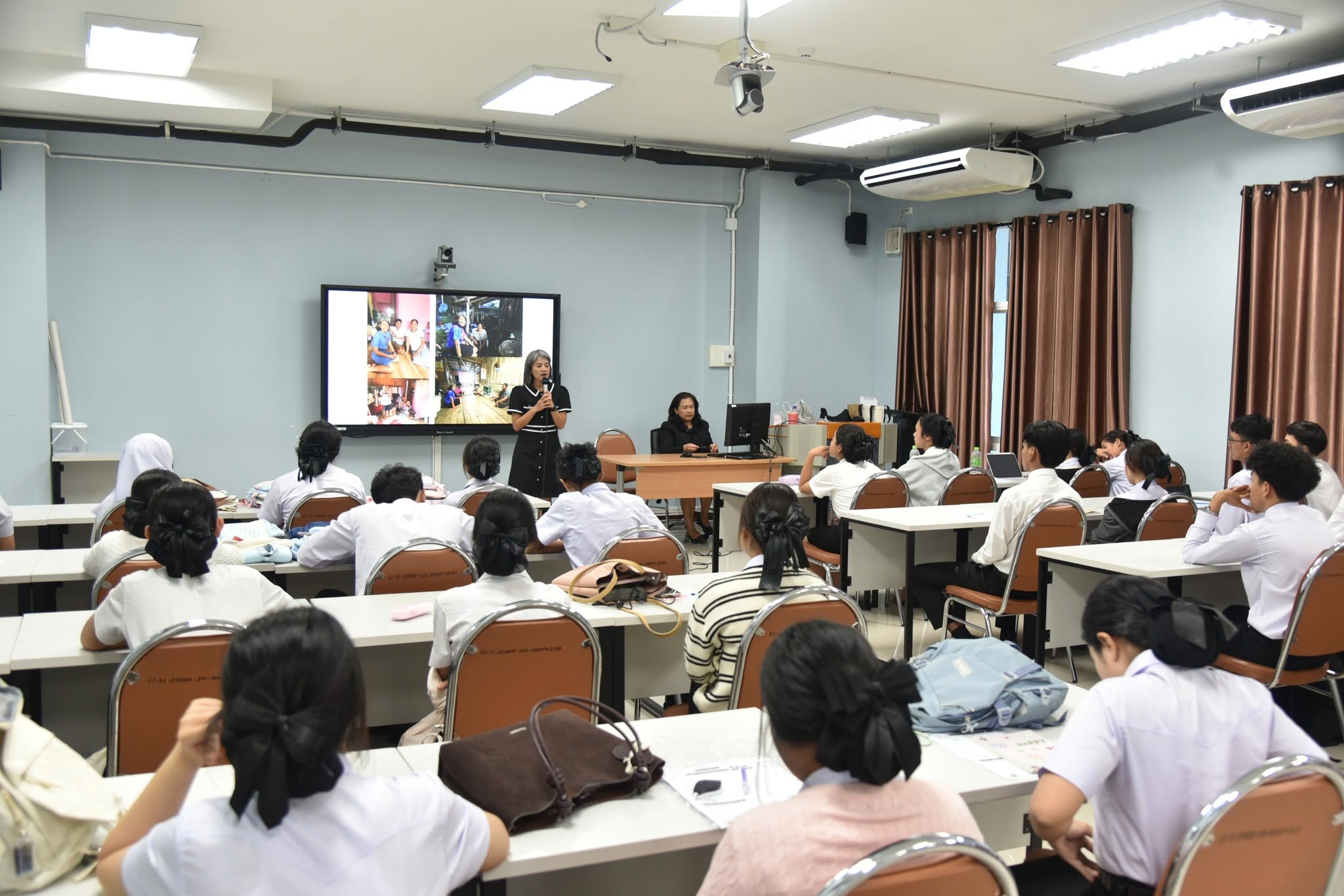 คณะครุศาสตร์ มรส. จัดโครงการเสวนาและอบรมเชิงปฏิบัติการ เสริมสร้างจิตวิญญาณความเป็นครู สู่การดูแลผู้เรียนอย่างยั่งยืน คณะครุศาสตร์ มรส. จัดโครงการเสวนาและอบรมเชิงปฏิบัติการ เสริมสร้างจิตวิญญาณความเป็นครู สู่การดูแลผู้เรียนอย่างยั่งยืน