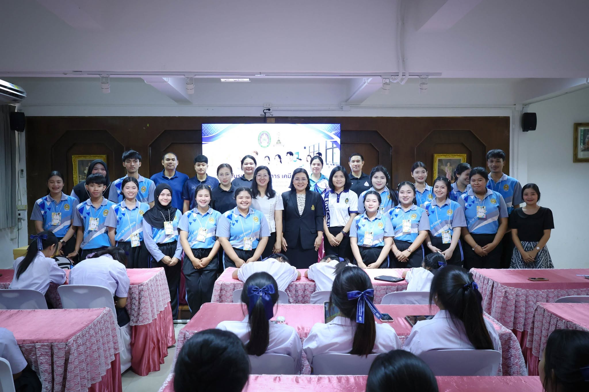 🧪 คณะครุศาสตร์ มรส. เดินหน้า “Chemistry on Tour ปีที่ 7” บูรณาการการเรียนรู้เคมีสู่โรงเรียน เสริมทักษะนักเรียนและพัฒนานักศึกษาครู