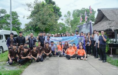 คณะมนุษยศาสตร์และสังคมศาสตร์ มหาวิทยาลัยราชภัฏสุราษฎร์ธานี โดยฝ่ายพัฒนานักศึกษา ร่วมกับศูนย์บริการวิชาการท้องถิ่นและเครือข่ายชุมชน จัดโครงการ Upskills/Reskills ให้แก่นักศึกษาด้วยกระบวนการวิศวกรสังคมอย่างยั่งยืน