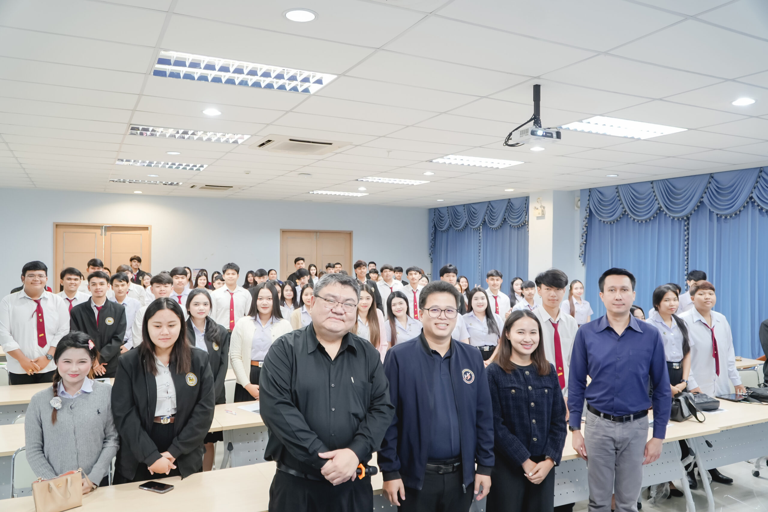 สาขาวิชารัฐประศาสนศาสตร์ คณะมนุษยศาสตร์และสังคมศาสตร์ มรส. ยกระดับศักยภาพนักศึกษา จัดอบรมเชิงปฏิบัติการ “การบริหารงานคลังและงบประมาณ” มุ่งสู่ความเป็นเลิศด้านการจัดการภาครัฐอย่างยั่งยืน สาขาวิชารัฐประศาสนศาสตร์ คณะมนุษยศาสตร์และสังคมศาสตร์ มรส. ยกระดับศักยภาพนักศึกษา จัดอบรมเชิงปฏิบัติการ “การบริหารงานคลังและงบประมาณ” มุ่งสู่ความเป็นเลิศด้านการจัดการภาครัฐอย่างยั่งยืน