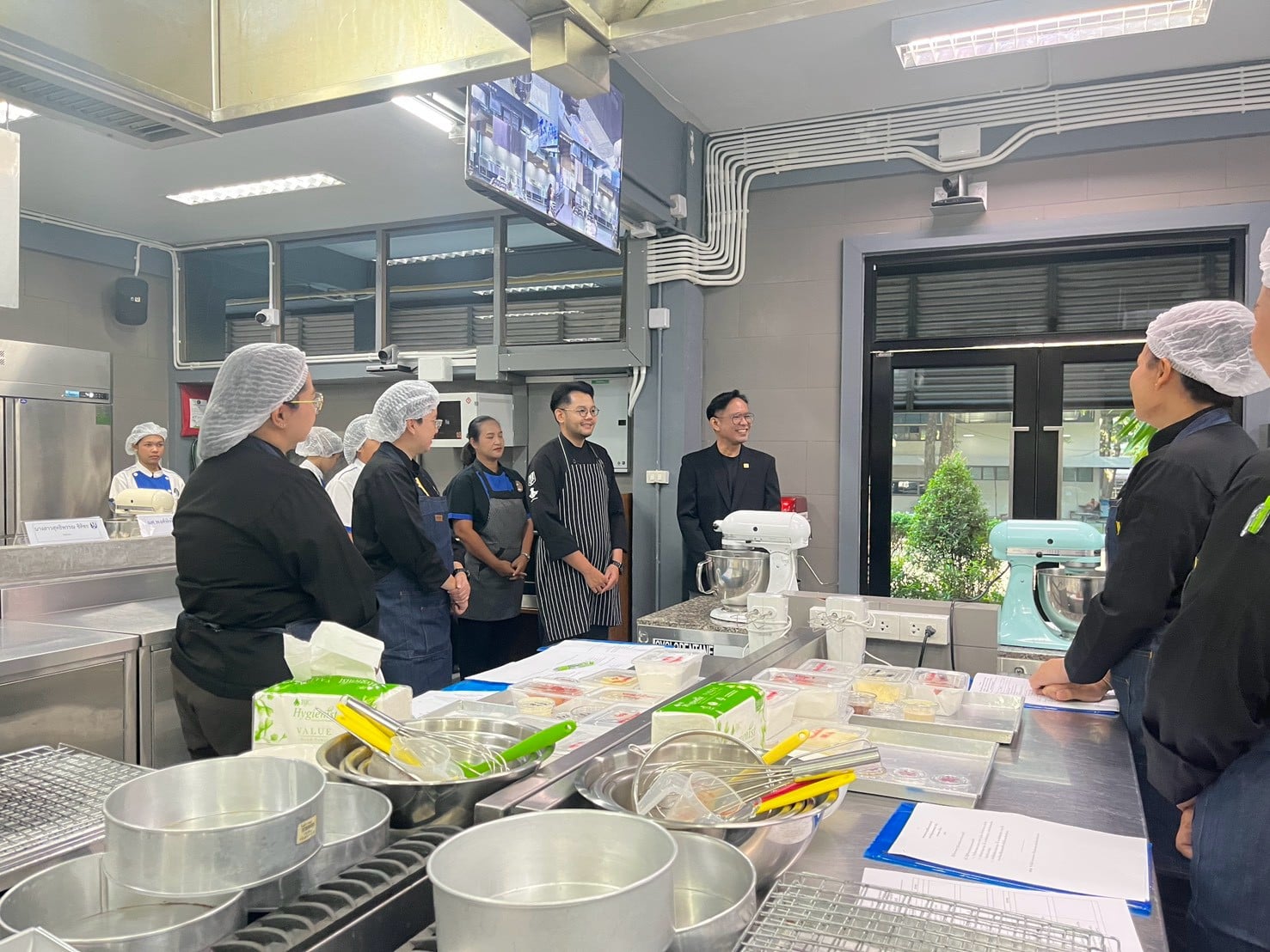 มรภ.สุราษฎร์ธานี ผนึก มรภ.สงขลา ยกระดับศักยภาพบุคลากร สู่มาตรฐานฝีมือแรงงานเบเกอรี่ระดับมืออาชีพ มรภ.สุราษฎร์ธานี ผนึก มรภ.สงขลา ยกระดับศักยภาพบุคลากร สู่มาตรฐานฝีมือแรงงานเบเกอรี่ระดับมืออาชีพ