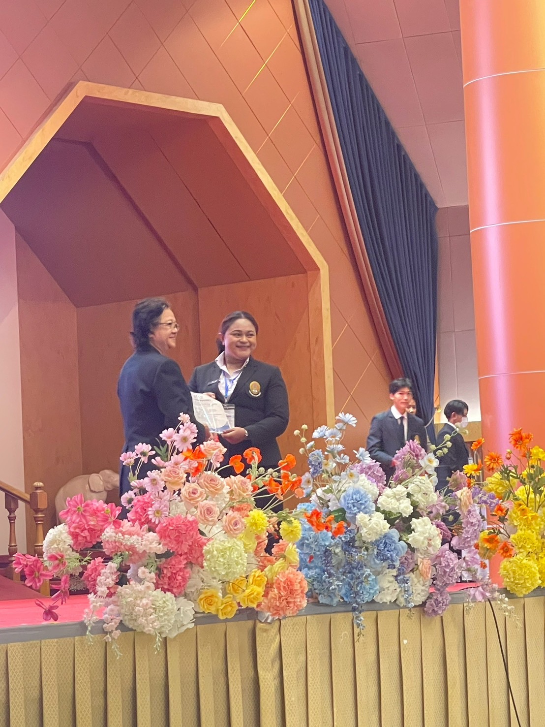 โครงการนำเสนอประกวดผลงานของนักศึกษาระดับชาติ ระดับนานาชาติ เพื่อการพัฒนาที่ยั่งยืน ประชุมวิชาการระดับชาติ สาขาพยาบาลศาสตร์ ครั้งที่ 4 หัวข้อ “พยาบาลนวัตกรรมและปัญญาสุขภาพ 2026: พลิกโฉมการดูแลสุขภาพในโลกดิจิทัล