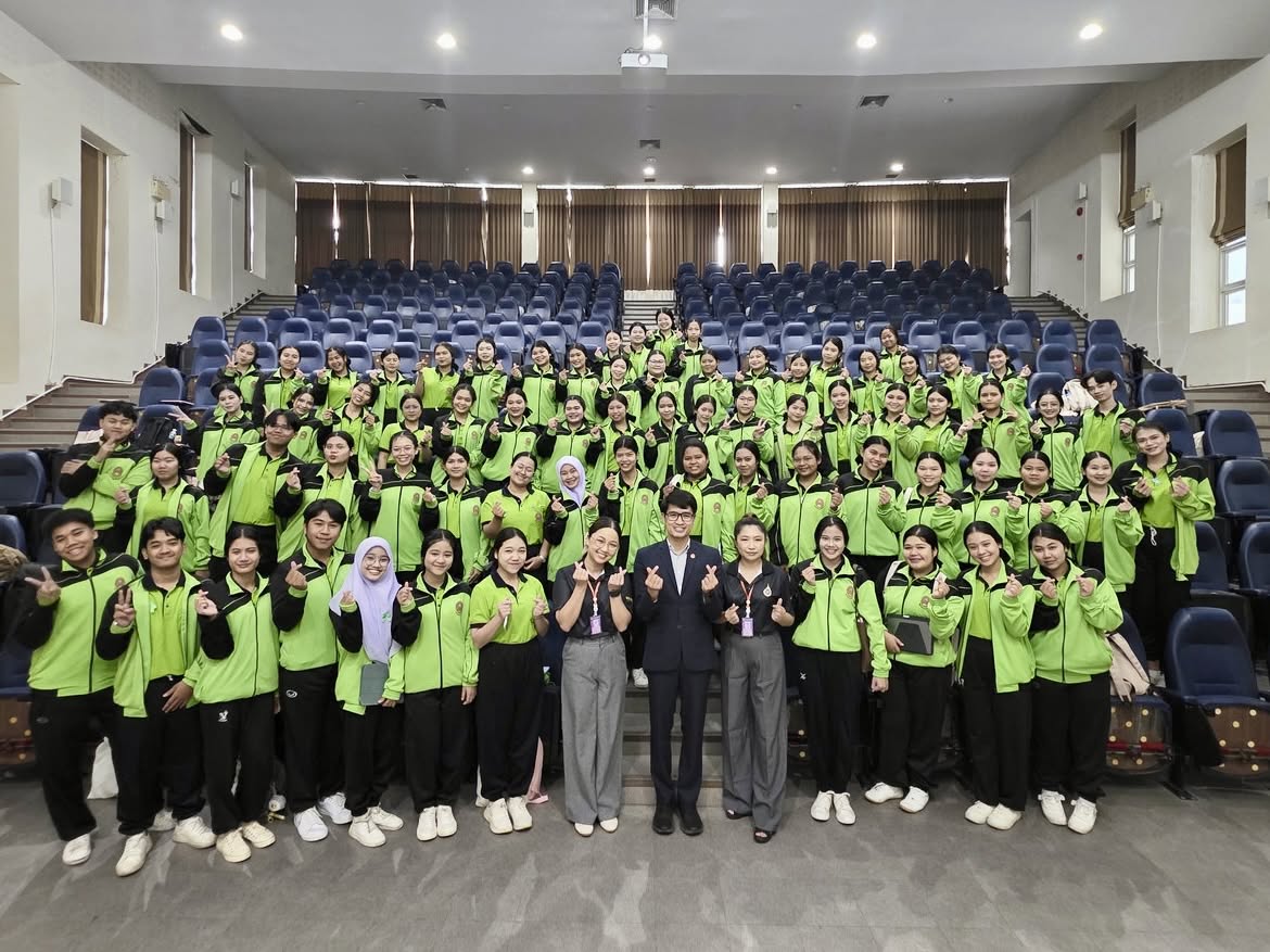 โครงการพัฒนาสมรรถนะนักศึกษาและอัตลักษณ์ SRUNH เพื่อการพัฒนาที่ยั่งยืน กิจกรรมเก่ง : อบรมเชิงปฏิบัติการการเขียน conceptual mapping โดยใช้หลักการ Clinical reasoning เพื่อการพัฒนาที่ยั่งยืน โครงการพัฒนาสมรรถนะนักศึกษาและอัตลักษณ์ SRUNH เพื่อการพัฒนาที่ยั่งยืน กิจกรรมเก่ง : อบรมเชิงปฏิบัติการการเขียน conceptual mapping โดยใช้หลักการ Clinical reasoning เพื่อการพัฒนาที่ยั่งยืน