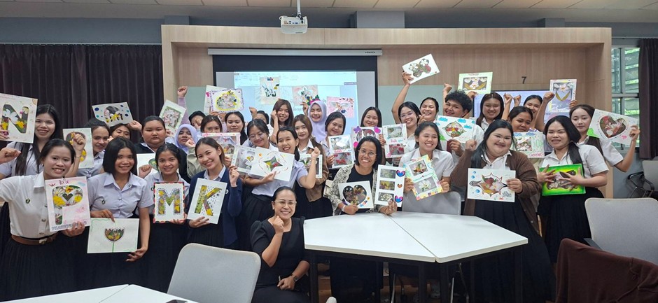 อาจารย์คณะวิทย์ฯ มรส. ชวนเด็กบัญชีลุย “มรส. Mind Oasis” ใช้ศิลปะฮีลใจ ลดความเครียด ตอบโจทย์ SDG อาจารย์คณะวิทย์ฯ มรส. ชวนเด็กบัญชีลุย “มรส. Mind Oasis” ใช้ศิลปะฮีลใจ ลดความเครียด ตอบโจทย์ SDG