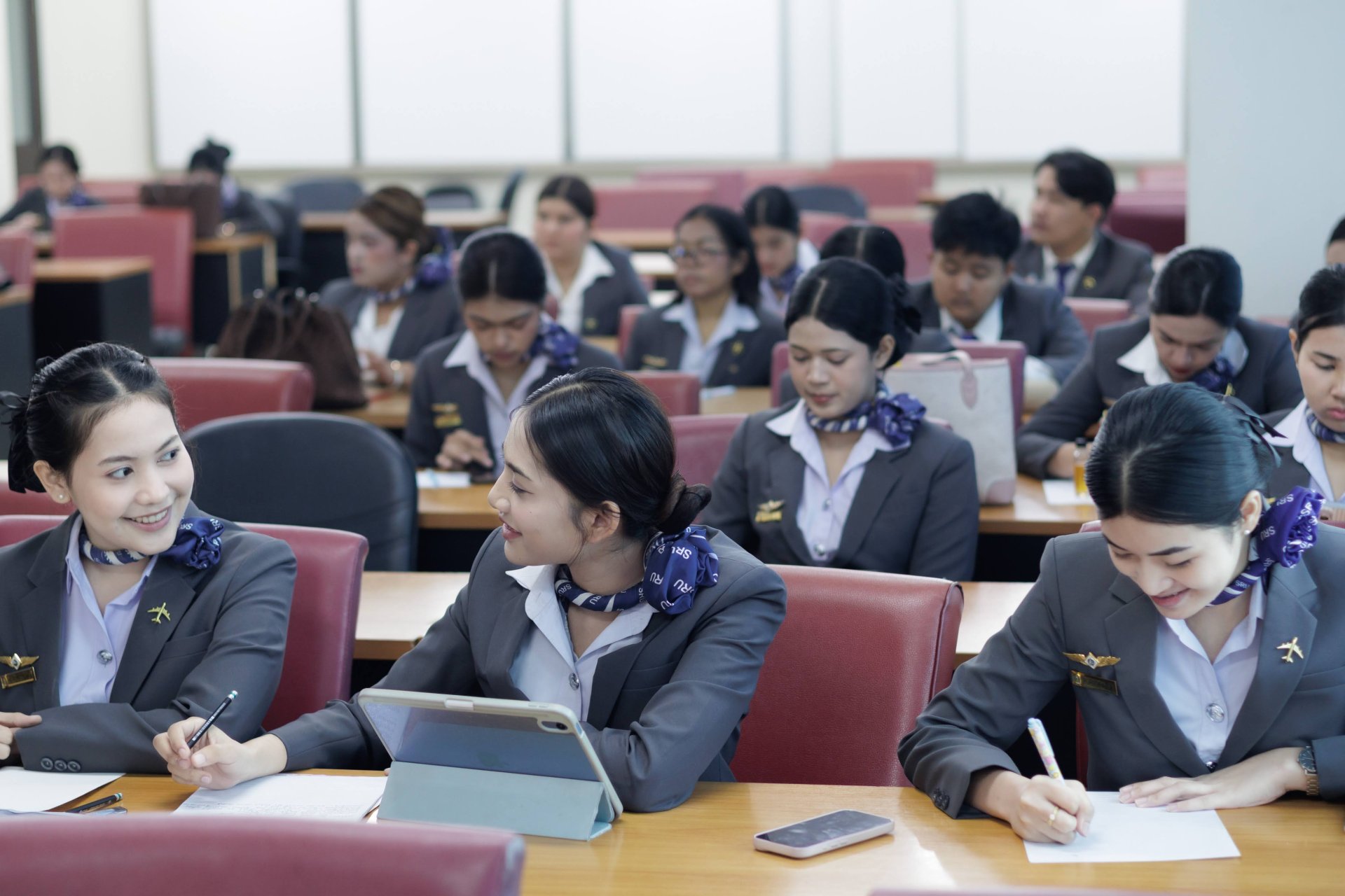 IST เปิดประสบการณ์ “From Classroom to Cooperative Education” เตรียม 43 นักศึกษาธุรกิจการบิน สู่โลกการทำงานจริง IST เปิดประสบการณ์ “From Classroom to Cooperative Education” เตรียม 43 นักศึกษาธุรกิจการบิน สู่โลกการทำงานจริง